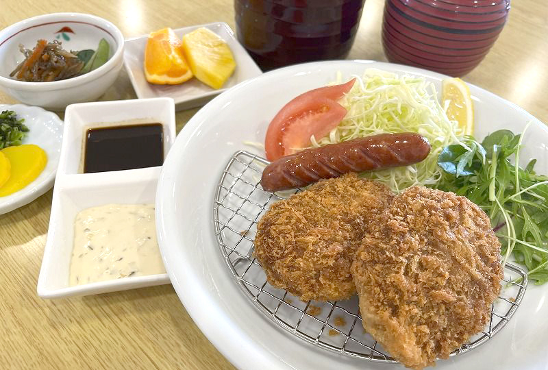 レストラン
